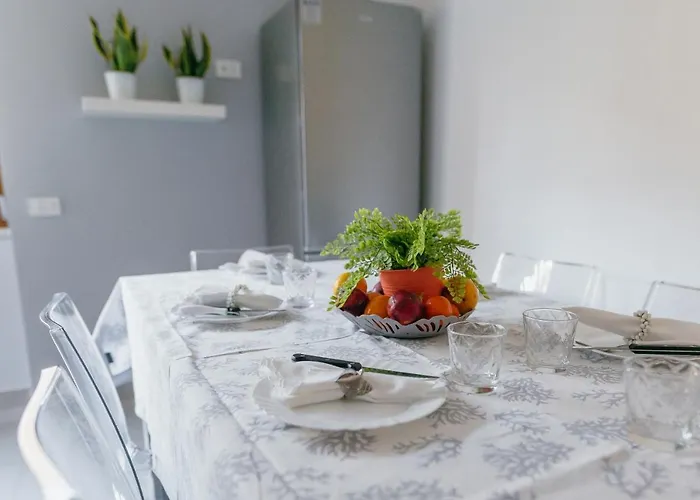 Lägenhet Sorrento City Apartment
